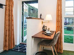 Hotel Fanobad Near Beach, Free Water Park Access