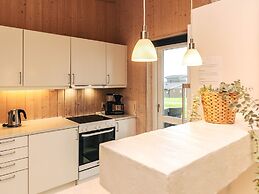 Well-maintained Holiday Home in Faborg