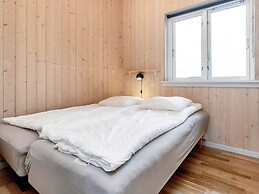 Well-maintained Holiday Home in Faborg