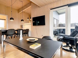 Well-maintained Holiday Home in Faborg