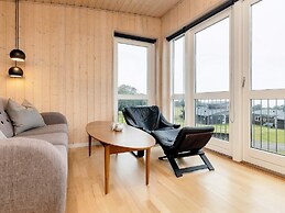 Well-maintained Holiday Home in Faborg