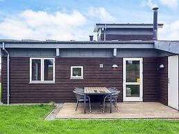Well-maintained Holiday Home in Faborg