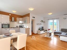 Comfortable House With Private Swimming Pool