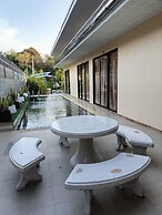 Saendee Pool Villa