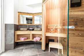 Apartment With Whirlpool and Sauna