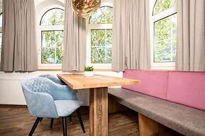 Apartment With Whirlpool and Sauna