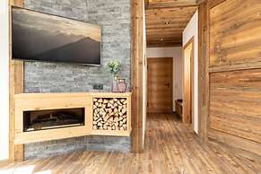 Apartment With Whirlpool and Sauna