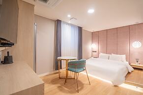 BrownDot Hotel Gimhae City Hall