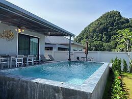 Unchan Liveliness Pool Villa