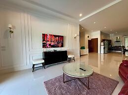 Unchan Liveliness Pool Villa