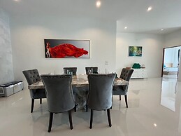 Unchan Liveliness Pool Villa