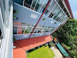 Emerald Coast Hotel Negombo