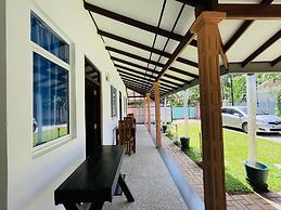 Emerald Coast Hotel Negombo