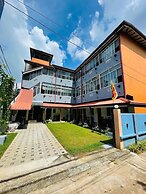 Emerald Coast Hotel Negombo