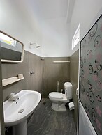 Emerald Coast Hotel Negombo
