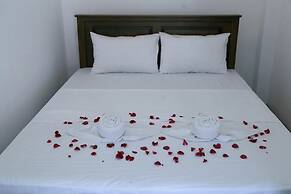 Emerald Coast Hotel Negombo
