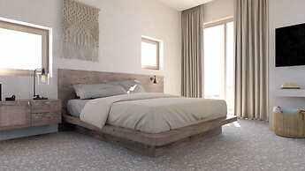 Adama - a signature collection by Zalo