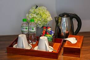 Hanoi Riverview Boutique Hotel & Apartment