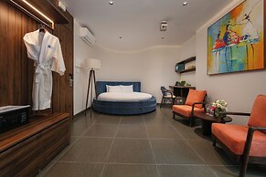 Hanoi Riverview Boutique Hotel & Apartment
