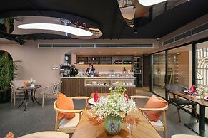 Hanoi Riverview Boutique Hotel & Apartment