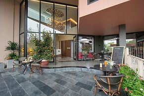 Hanoi Riverview Boutique Hotel & Apartment