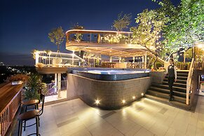 Hanoi Riverview Boutique Hotel & Apartment
