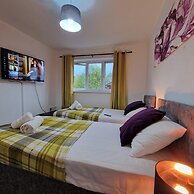 Stylish Pet Friendly 3 Bedroom House in Manchester