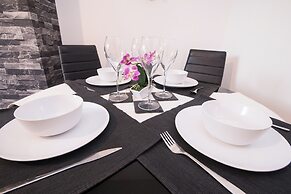 Michaelmas 2-bedroom Apartment in Coventry