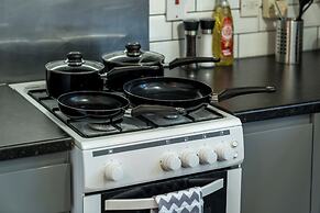 Pet-friendly 1-bedroom Apartment in Crawley