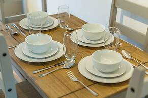 Pet-friendly 1-bedroom Apartment in Crawley