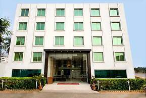 Hotel Rainbow International Airport Road