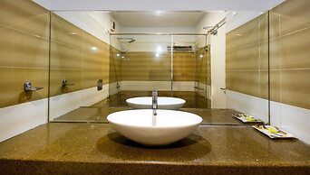 Hotel Rainbow International Airport Road