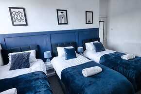 Home Near City Centre, Pets Welcome, Parking