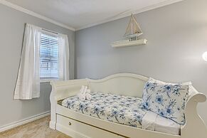 Balcony + Pool: North Myrtle Beach Condo Near Golf