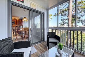 Balcony + Pool: North Myrtle Beach Condo Near Golf