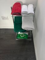 Oak Tree Lane Luxury Apartment in Birmingham