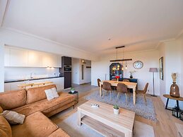 Modern Flat 2 Bedrooms With Open View