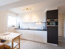 Modern Flat 2 Bedrooms With Open View