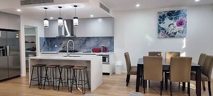 Brand new House in Sunshine West