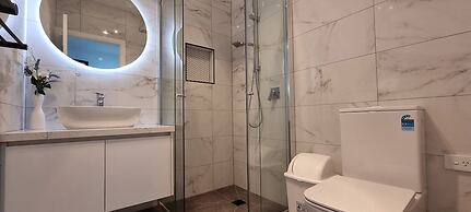 Brand new House in Sunshine West