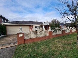 5 Bedrooms Spacious Home