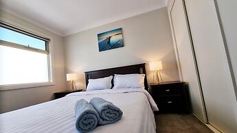 St Albans House - Spacious and Modern Home