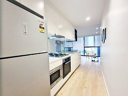 Southbank Modern Apartment
