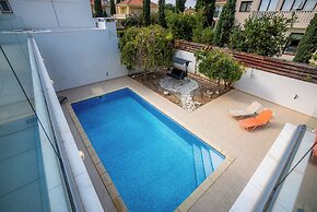 Beachfront 3 BDR Villa With Pool