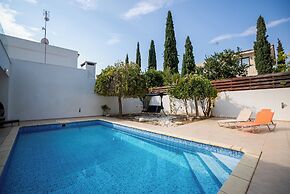 Beachfront 3 BDR Villa With Pool