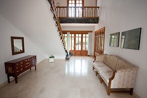 Llampudol - Villa With Pool