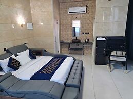 W & H View Residency