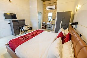 W & H View Residency