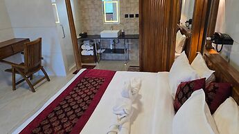 W & H View Residency