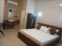 W & H View Residency